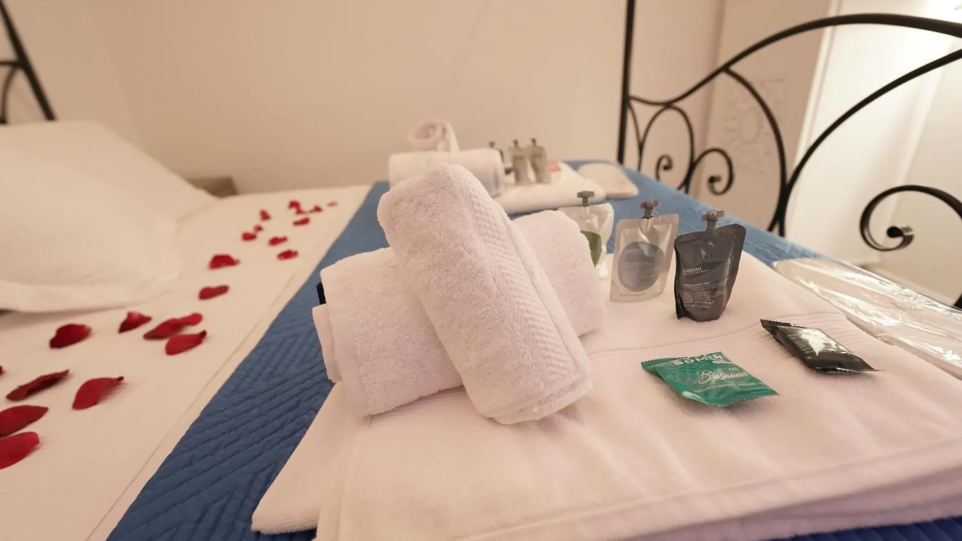 Mazzaro Luxury Apartment Taormina 0*,  Italy